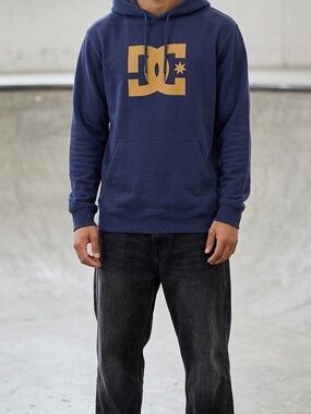 Y2K DC Shoes Navy Pullover Skater Hoodie with Gold Logo XL
